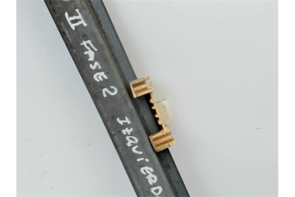 Recambio de mecanismo elevalunas delantero izquierdo para renault clio ii fase i (b/cb0) referencia OEM IAM   