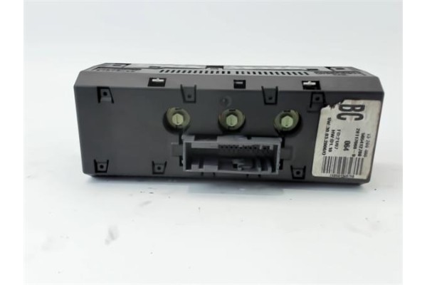 Recambio de reloj horario para opel corsa d 1.3 cdti referencia OEM IAM 565412769  