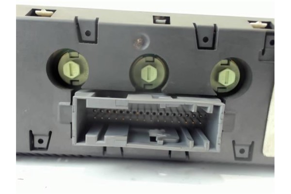 Recambio de reloj horario para opel corsa d 1.3 cdti referencia OEM IAM 565412769  