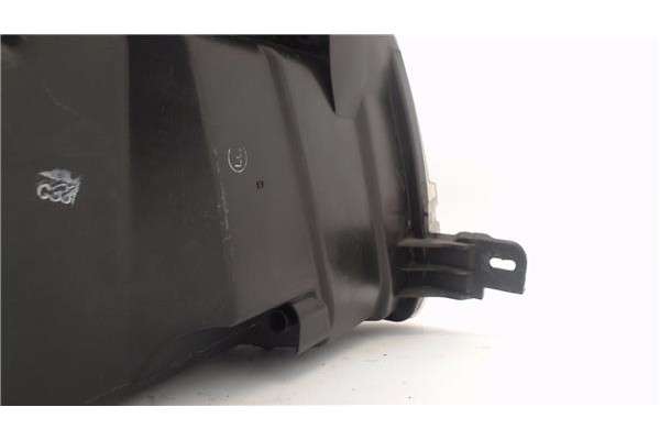Recambio de faro delantero izquierdo para ford fusion (cbk) 1.6 tdci referencia OEM IAM 1547725  