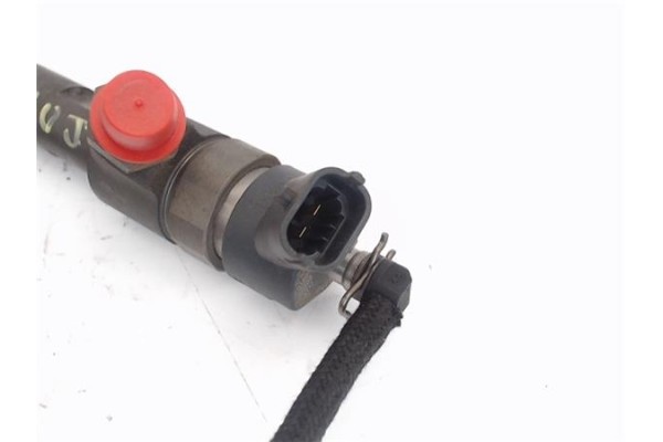 Recambio de rampa inyectores para citroen jumper furgón (244) 2.8 hdi referencia OEM IAM 1570J1 1570A8 