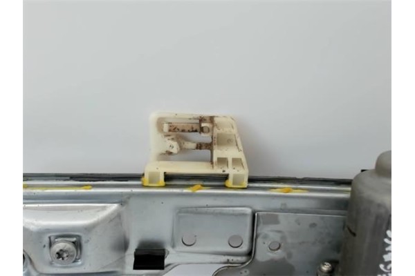 Recambio de mecanismo elevalunas trasero derecho para renault megane ii berlina 5p referencia OEM IAM   