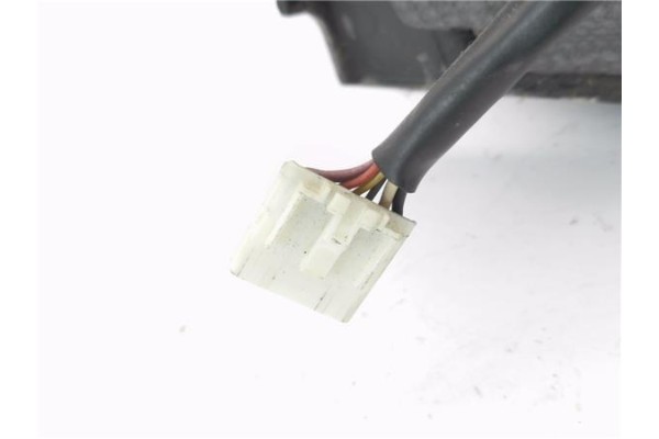 Recambio de retrovisor electrico izquierdo para alfa romeo gt (125) 2.0 jts 16v distinctive referencia OEM IAM E9014133  