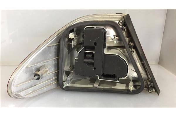 Recambio de piloto trasero derecho para mercedes-benz clk (bm 208) coupe 2.3 230 compressor (evo) (208.348) referencia OEM IAM A