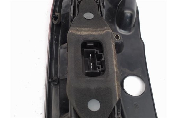 Recambio de piloto trasero derecho para lancia ypsilon (101) referencia OEM IAM 51703971  51753384 , FIAT