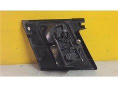 Recambio de piloto interior derecho para nissan primera berlina (p11) 1.6 básico referencia OEM IAM 23070204  