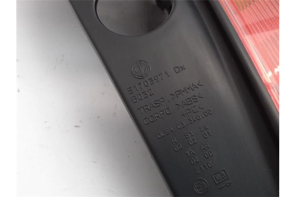 Recambio de piloto trasero derecho para lancia ypsilon (101) referencia OEM IAM 51703971  51753384 , FIAT