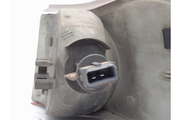 Recambio de intermitente delantero dcho para volvo s 70 berlina referencia OEM IAM 147730  