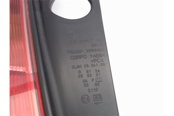 Recambio de piloto trasero izquierdo para lancia ypsilon (101) referencia OEM IAM 51703972  51753385 , FIAT