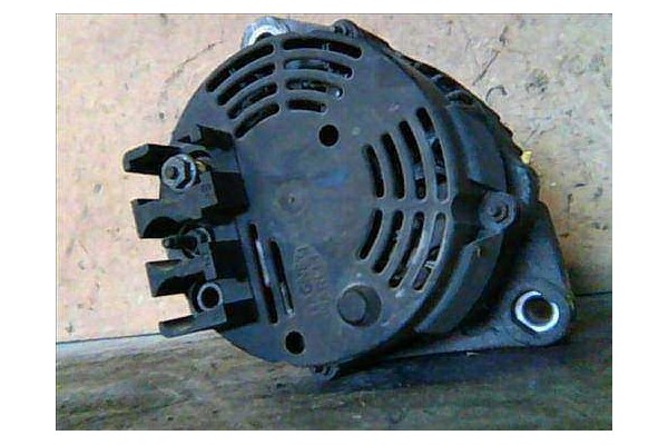 Recambio de alternador para smart coupe 0.6 creamstyle referencia OEM IAM A1601540101 0003250V006 