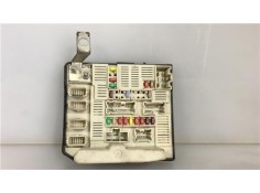 CAJA FUSIBLES/RELE 8200451902 USMX61 