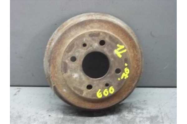 Recambio de tambor freno trasero para seat 600 d 0.8 referencia OEM IAM   