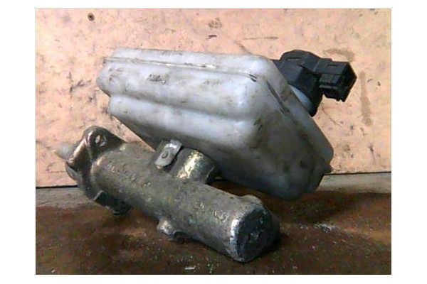 Recambio de bomba freno para iveco daily ii furgón/ranchera familiar 35 c 14, 35 s 14 referencia OEM IAM   