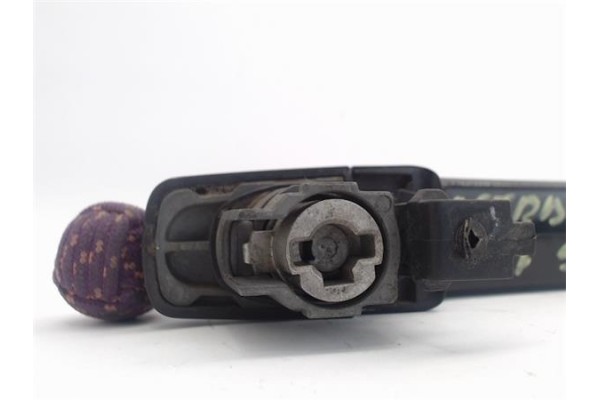 Recambio de manilla para opel astra h gtc 1.9 cdti referencia OEM IAM 5138195  