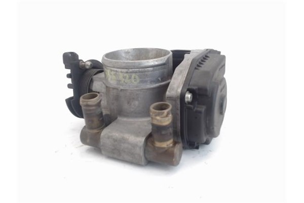 Recambio de caja mariposa aire para volkswagen passat berlina (3b2) 1.8 básico referencia OEM IAM 408237 078133063AG 