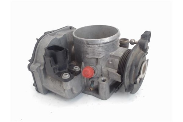 Recambio de caja mariposa aire para volkswagen passat berlina (3b2) 1.8 básico referencia OEM IAM 408237 078133063AG 