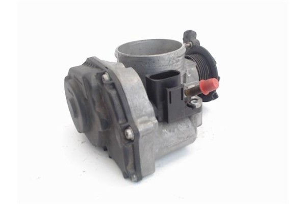 Recambio de caja mariposa aire para volkswagen passat berlina (3b2) 1.8 básico referencia OEM IAM 408237 078133063AG 