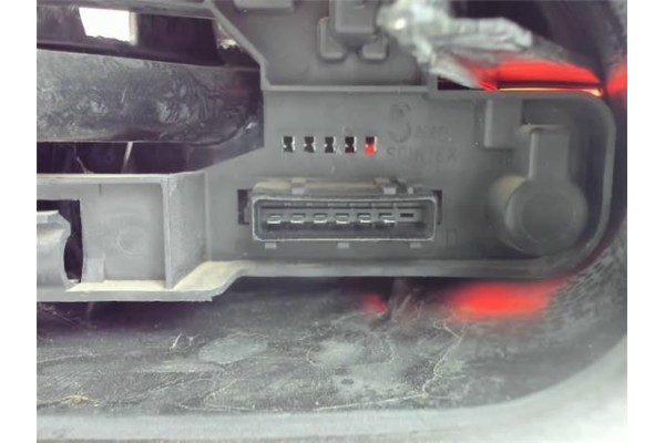 Recambio de piloto trasero derecho para citroen saxo referencia OEM IAM   