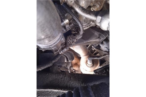 Recambio de colector escape para bmw serie 3 compacto (e46) 1.8 316ti referencia OEM IAM 18407506559  