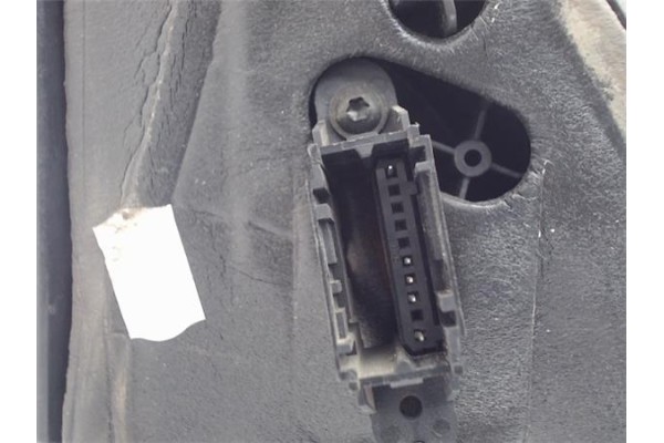Recambio de retrovisor electrico izquierdo para renault clio ii fase ii (b/cb0) referencia OEM IAM   