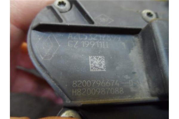 Recambio de egr para renault trafic ii furgón 2.0 29 cn referencia OEM IAM 8200796674D A2C53217899 