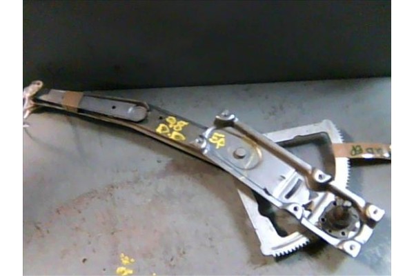 Recambio de elevalunas manual delantero derecho para opel corsa b 1.2 i referencia OEM IAM    Recambio de elevalunas manual delantero derecho para opel corsa b 1.2 i referencia OEM IAM