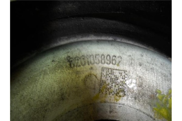 Recambio de polea cigueñal para renault trafic ii furgón 2.0 29 cn referencia OEM IAM 8201058962  