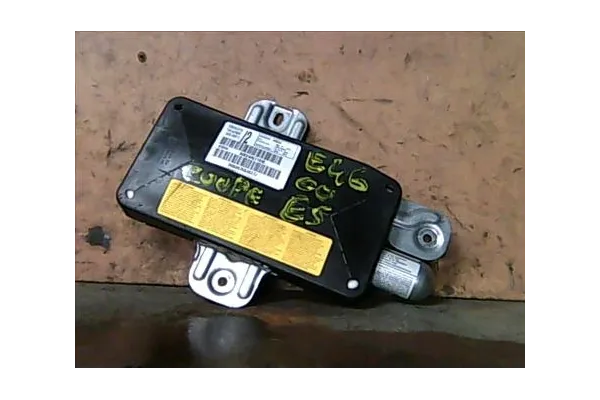 Recambio de airbag lateral delantero izquierdo para bmw serie 3 berlina (e46) 1.9 318i referencia OEM IAM 30824861103E  
