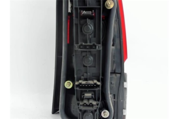 Recambio de piloto trasero izquierdo para seat cordoba vario (6k5) referencia OEM IAM 6K0945111B  