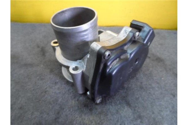 Recambio de caja mariposa aire para renault trafic ii furgón 2.0 29 cn referencia OEM IAM H8200727648 8200987453B 
