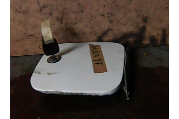 Recambio de tapa exterior combustible para nissan micra (k11) 1.0 i 16v referencia OEM IAM 7883046B12  