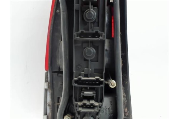 Recambio de piloto trasero derecho para seat cordoba vario (6k5) referencia OEM IAM 6K0945112B  