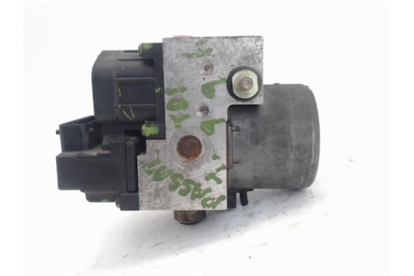 Recambio de nucleo abs para volkswagen passat berlina (3b2) 1.8 básico referencia OEM IAM 8E0614111  