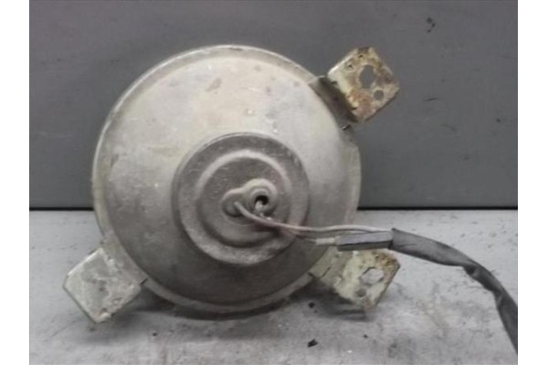 Recambio de faro delantero dcho para volkswagen golf i (171/173) 1.5 referencia OEM IAM 301124037  