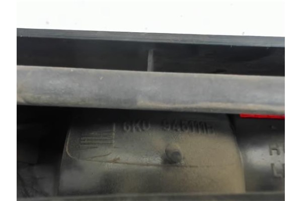 Recambio de piloto trasero izquierdo para seat cordoba vario (6k5) referencia OEM IAM 6K0945111B  