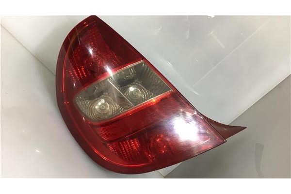Recambio de piloto trasero izquierdo para citroen c5 berlina 2.0 hdi (dcrhzb, dcrhze) referencia OEM IAM 6350N8  