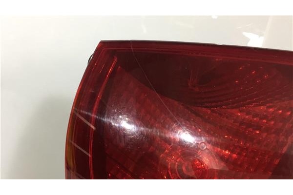 Recambio de piloto trasero izquierdo para citroen c5 berlina 2.0 hdi (dcrhzb, dcrhze) referencia OEM IAM 6350N8  