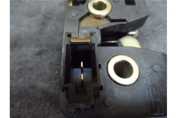 Recambio de cierre electromagnetico porton para seat cordoba berlina (6k2) 1.6 i referencia OEM IAM 6K0827505A  