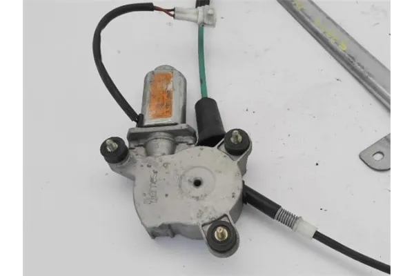 Recambio de mecanismo elevalunas delantero derecho para opel agila 1.2 básico referencia OEM IAM 4701073  