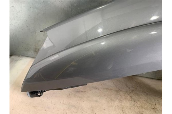 Recambio de aleta delantero izquierda para kia sportage (km) 2.0 crdi referencia OEM IAM 663111F120  