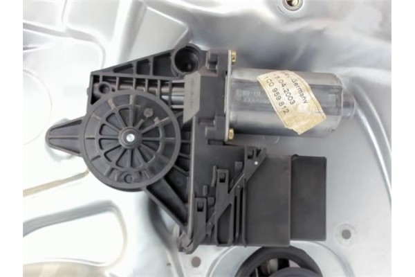 Recambio de elevalunas electrico trasero derecho para volkswagen passat variant (3b6) referencia OEM IAM 3B5839756C  