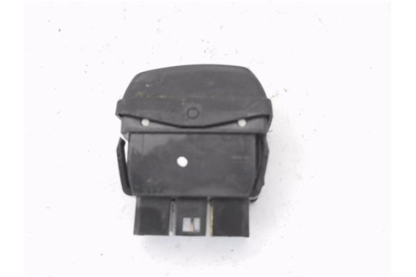 Recambio de mando elevalunas delantero derecho para citroen xsara picasso 1.6 hdi referencia OEM IAM 6552TA  