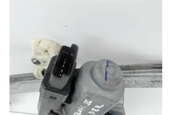 Recambio de mecanismo elevalunas trasero derecho para renault scenic ii (jm) referencia OEM IAM   
