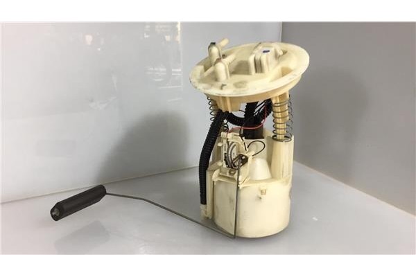 Recambio de bomba combustible para renault scenic i (ja...) 2.0 16v (ja1b, ja1d) referencia OEM IAM 7700431718  