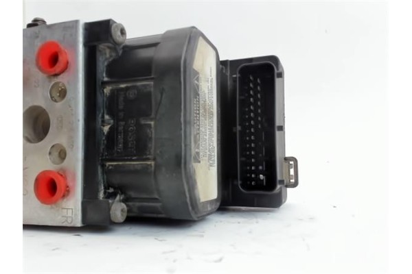 Recambio de nucleo abs para toyota corolla (e12) 2.0 d-4d referencia OEM IAM 4451002050 0265216850 