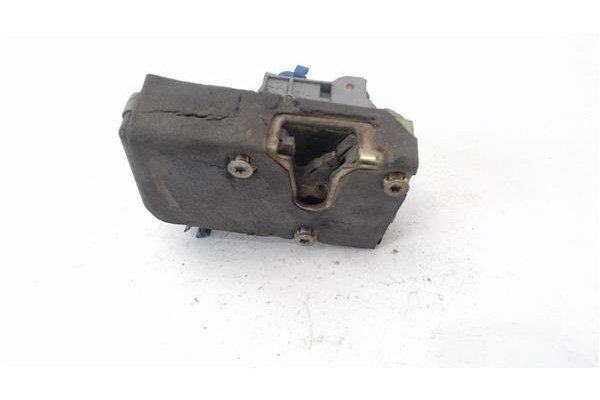 Recambio de cierre electromagnetico delantero izquierdo para citroen xantia berlina 2.0 hdi 109 referencia OEM IAM 9135H8  