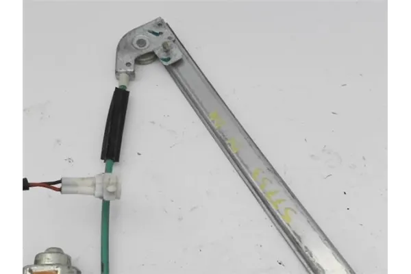 Recambio de mecanismo elevalunas delantero derecho para opel agila 1.2 básico referencia OEM IAM 4701073  