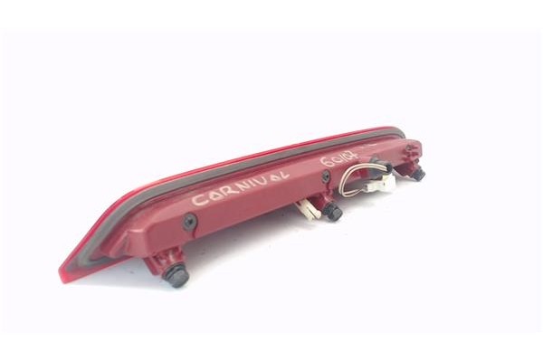 Recambio de luz central de freno para kia carnival 2.9 crdi referencia OEM IAM 927004D000  