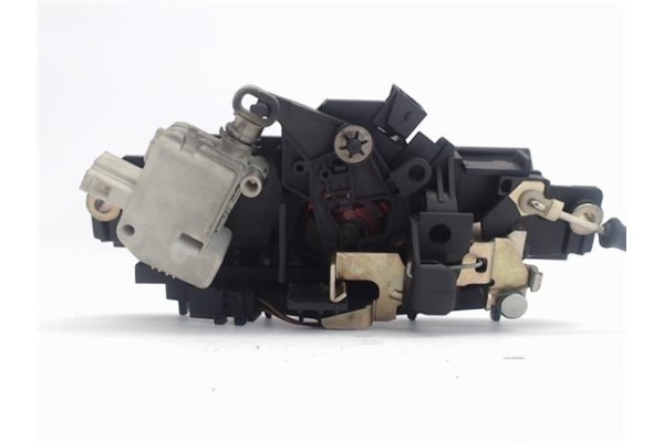 Recambio de cierre electromagnetico porton para audi a6 berlina (4b2) 2.5 tdi referencia OEM IAM 8D9827565H  