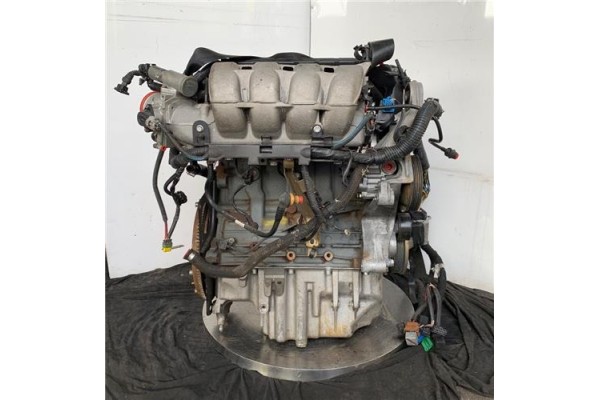 Recambio de motor completo para fiat bravo (182) 1.8 16v / 16v 115 gt referencia OEM IAM 182A2000  